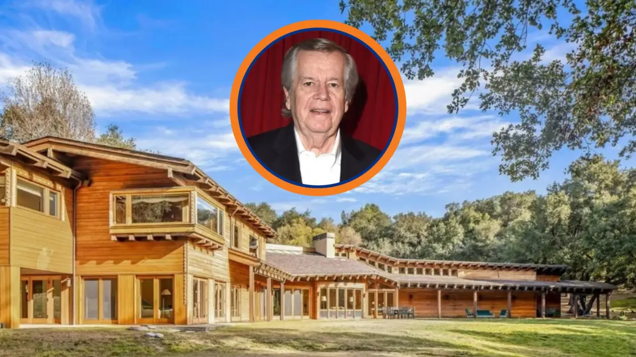 Exterior view of Oaktree Ranch, a luxurious rustic estate in Calabasas, California