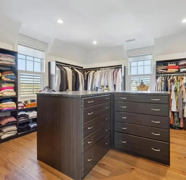 Massive walk-in closet in All-Pro Saquon Barkley’s Malvern mansion 