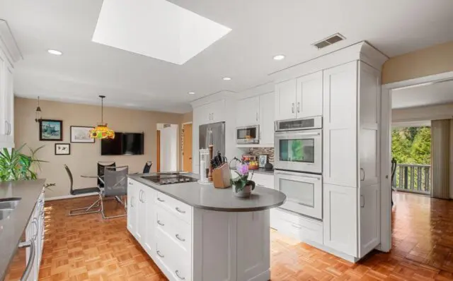 Bryn Mawr kitchen - skylight, dining area 