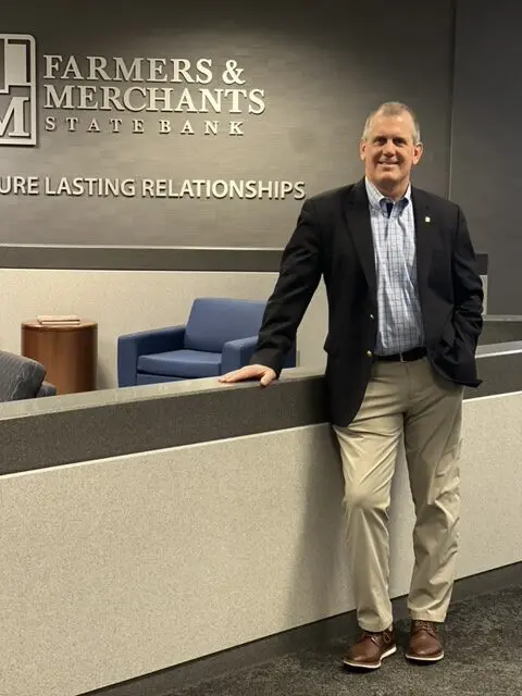 From Delivering Waterbeds to Delivering Results: Community Bank President Lars Eller’s Journey 4 Lars Eller (President & CEO) of Farmers & Merchants Bank