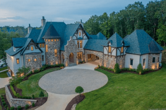 Inside Christian McCaffrey's Mansion on Lake Norman in North Carolina 3 Christian McCaffrey's Lake Norman mansion in North Carolina