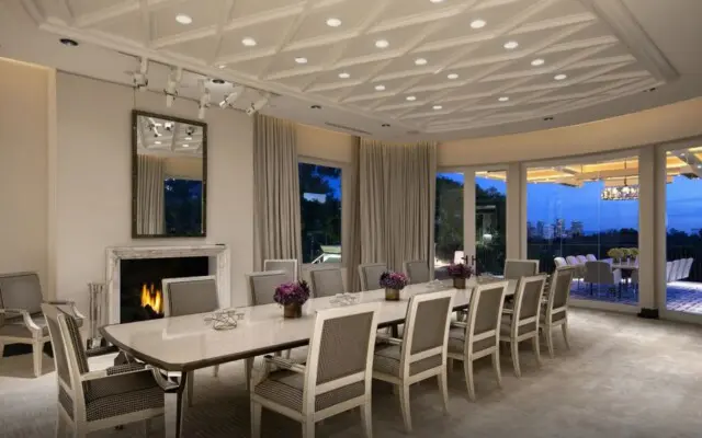 Elegantly designed dining area in Steve Wynn’s mansion 