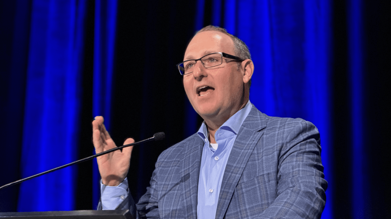 Top Banking Executive Recruiter, Brian Love
