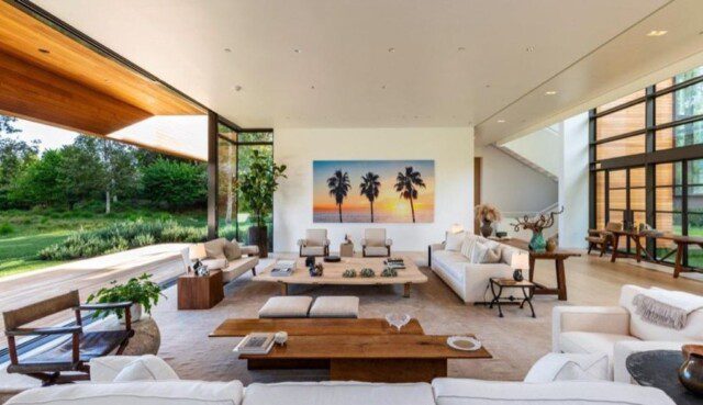 The luxurious living room of the Beverly Hills estate, once home of Jeff Bezos 