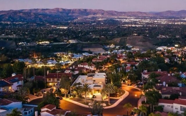 Famous Celebrity Home, once belonging to drummer Tommy Lee, Calabasas mansion exterior 