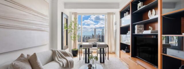 High-end unit in Trump International Hotel & Tower, NYC