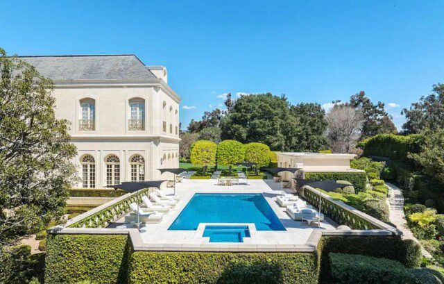 The Manor's Stunning Pool, a Beverly Hills Oasis 