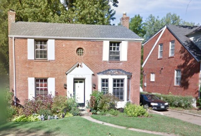 Exterior view of the Georgetown house exterior featured in The Exorcist