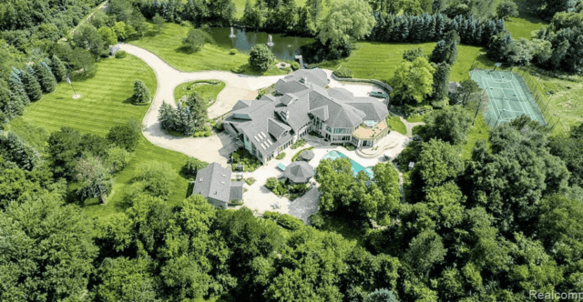 Eminem's estate in Michigan 