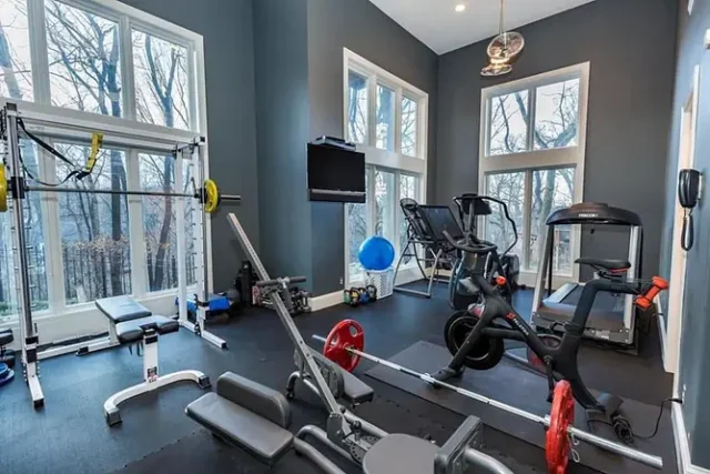 Kelce’s Home Gym – house for sale near KC 