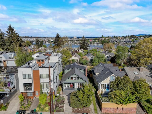 Seattle Craftsman house - Aerial view, classic architecture, cozy neighborhood 