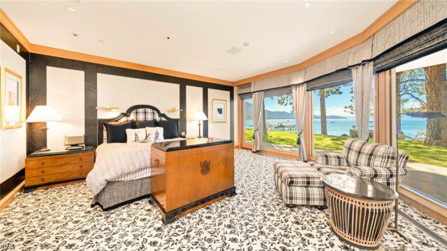 Lake Tahoe guest bedroom in Old Forge Wynne Estate 